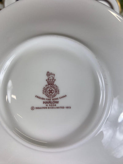 Royal Doulton Harlow dinner set