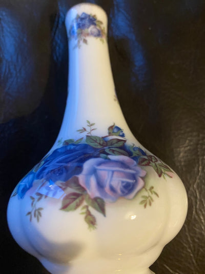 Royal Albert Bone China Bud Vase - Moonlight Rose