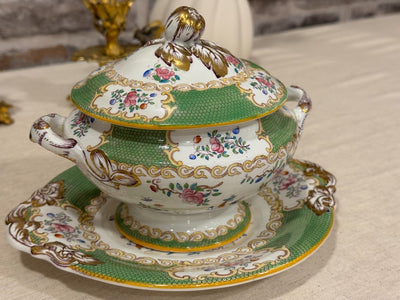 Antique Mintons “Cockatrice Green” Sauce Tureen with Lid and Underplate