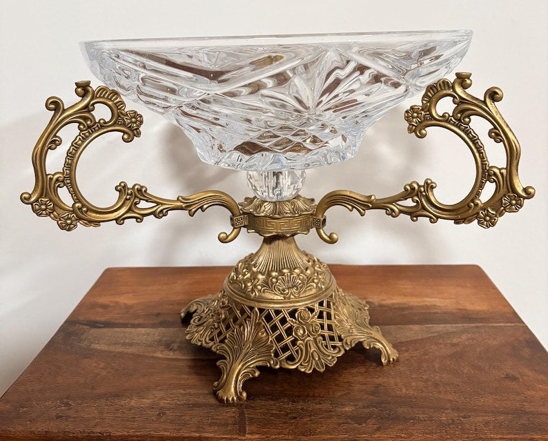 Exquisite Vintage Hollywood Regency Centerpiece Bowl