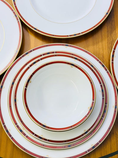 Wedgewood Colorado Bone China 8-Person Service – 81 Pieces – Tea Coffee and Dinner Set (unused)