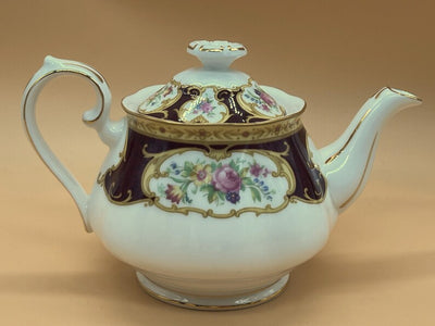 Vintage Royal Albert  Lady Hamilton design tea set for 2. ( If you want for 6 whatsapp us)