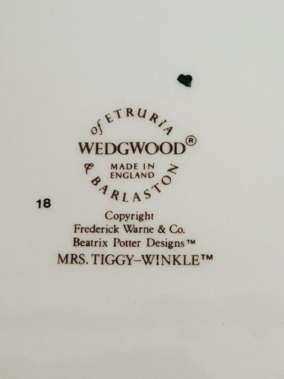 Vintage Beatrix Potter Mrs Tiggy Winkle Small Tea Plate - Wedgwood - Made In England - Diameter - 15 cm -