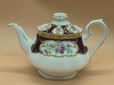 Vintage Royal Albert  Lady Hamilton design tea set for 2. ( If you want for 6 whatsapp us)