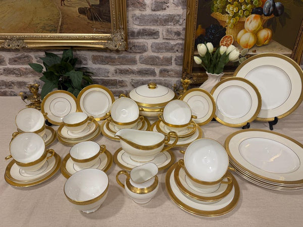 Minton Buckingham Dinner Service for 6, Vintage English Bone China, Gold Encrusted Dinner Set with Tureen, Gravy Boat, Cream and Gold