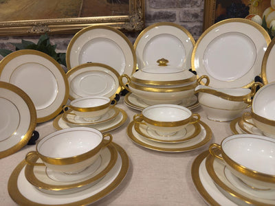Minton Buckingham Dinner Service for 6, Vintage English Bone China, Gold Encrusted Dinner Set with Tureen, Gravy Boat, Cream and Gold
