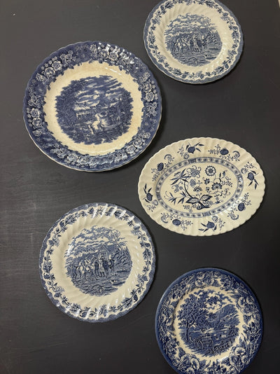 Vintage Kitchen Gallery Wall Set: Blue & White Willow Style English Plate Set
